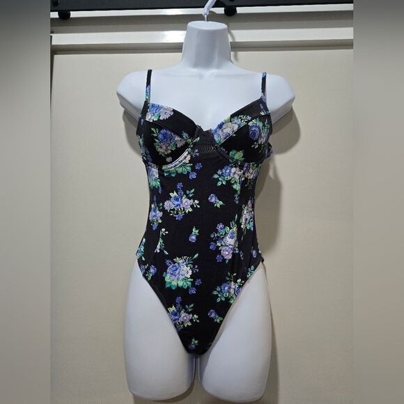 WeWoreWhat Floral Underwire One-Piece Swimsuit NWOT size Small black/purple - Picture 3 of 5
